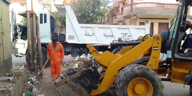محافظ أسيوط: استمرار حملات النظافة ورفع المخلفات بالقرى والمراكز 