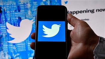   مقابل 8 دولارات.. "تويتر" يبدأ تفعيل الاشتراك الشهري لـ"العلامة الزرقاء"