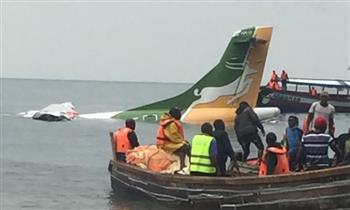   سقوط طائرة تنزانية فى بحيرة فكيتوريا وإنقاذ 15 من ركابها