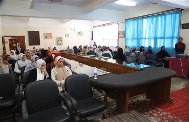 «مبادرة 100 مليون صحة سرطان الثدى» عنوان ندوة بكلية الآداب بجامعة جنوب الوادي 