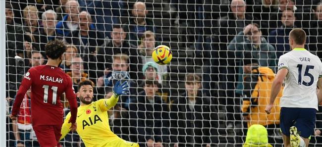  محمد صلاح ينشر صورا خاصة من مباراة ليفربول ضد توتنهام 