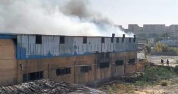   حريق يلتهم مصنع أحذية بمنطقة الكيلو 26 فى العامرية بالإسكندرية