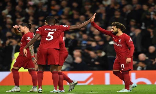 محمد صلاح يزين التشكيل المثالى للجولة 15 بـ الدورى الإنجليزى