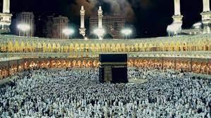 أيهما أولى سداد الديون أم أداء العمرة.. الإفتاء تجيب