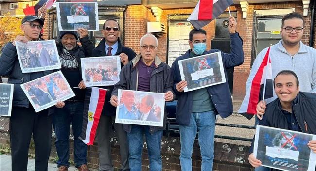 وقفة تضامنية مع النائب عمرو درويش بوسط لندن