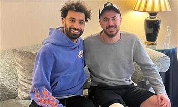 محمد صلاح يزور الونش في إنجلترا بعد إجرائه عملية جراحية