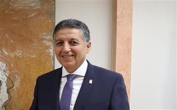   السفير المصرى بأثينا: السفارة تعمل على تسهيل الإجراءات لأهالى ضحايا المركب الغارق 