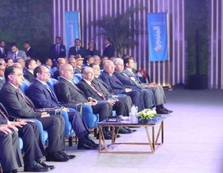 الرئيس السيسى يشاهد فقرة فنية على هامش افتتاح المنصورة الجديدة