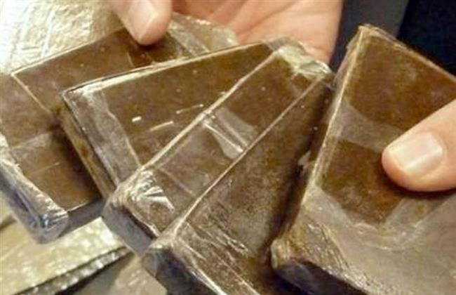 بقيمة 42 مليون جنيه.. ضبط 600 كيلو حشيش بحوزة شخصين في السويس