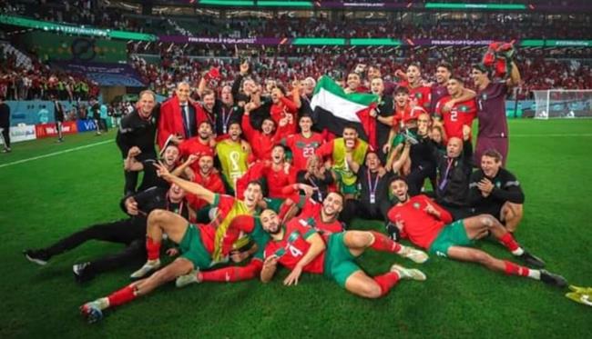 فرحة عارمة بالشوارع الفلسطينية احتفالا بفوز المغرب على البرتغال بكأس العالم