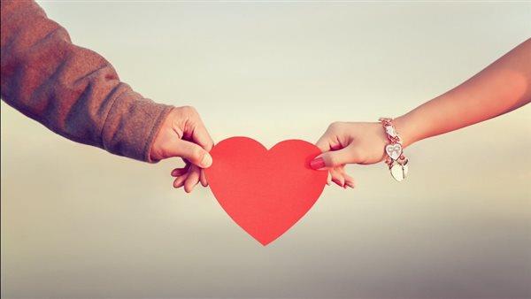 ما حكم الحب بين الشاب والفتاة؟.. المفتي يجيب