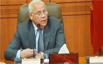   محافظ بورسعيد يستعرض مع رئيس شركة غاز مصر عدد من المشروعات