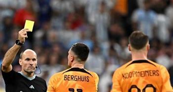 الفيفا يفتح تحقيقا في أحداث مباراة الأرجنتين وهولندا