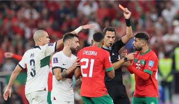   طرد نجم المغرب أمام البرتغال