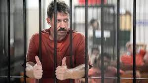   رجل الأعمال الروسي المفرج عنه: نظام السجون الأمريكية هدفه كسر إرادة المعتقلين