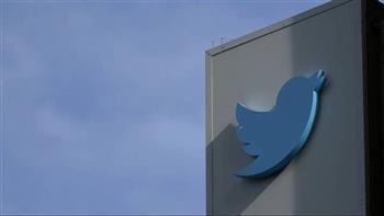   «تويتر» تتيح علامة التوثيق الزرقاء لمستخدمي «آي أو إس» مقابل 11 دولارا