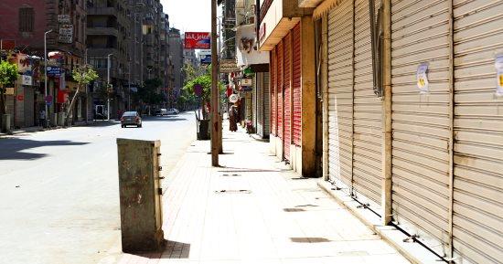 بدء التطبيق الفعلى لقانون المحال العامة بالبحيرة