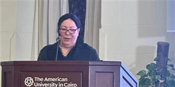   فاطمة قنديل تهدي جائزة نجيب محفوظ للرواية إلى الكاتبات العربيات