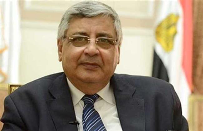تاج الدين يكشف حقيقة وجود مرض شلل الأطفال في مصر وسر التطعيمات ضده 