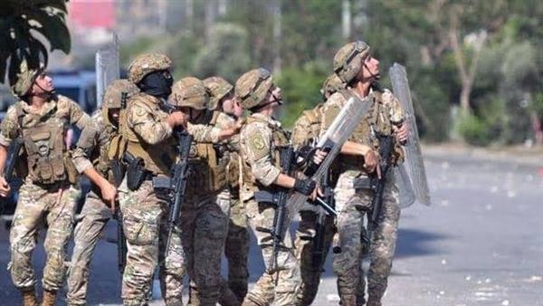 الجيش اللبناني يلقي القبض على 6 أشخاص لإطلاق النار وحيازة مخدرات ببيروت