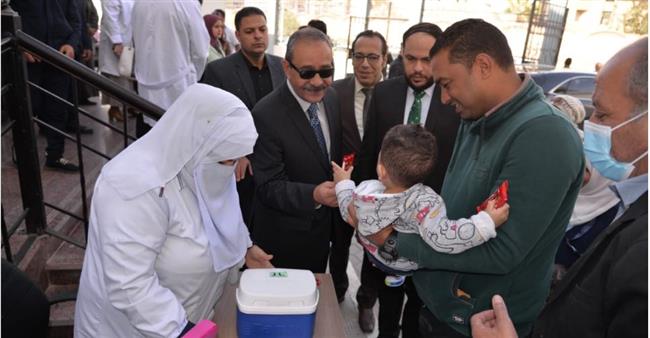 محافظ الإسماعيلية يشهد انطلاق الحملة القومية للتطعيم ضد شلل الأطفال 