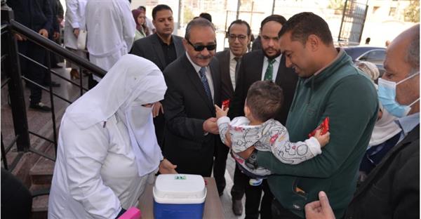 محافظ الإسماعيلية يشهد انطلاق الحملة القومية للتطعيم ضد شلل الأطفال