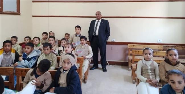 وكيل تعليم بني سويف يحيل إدارة مدرسة للتحقيق 