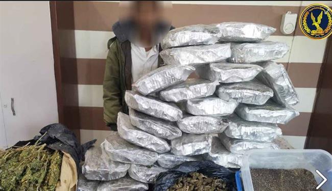 ضبط شخص بشمال سيناء بحوزته 55 كيلو هيدرو وبذور خشخاش