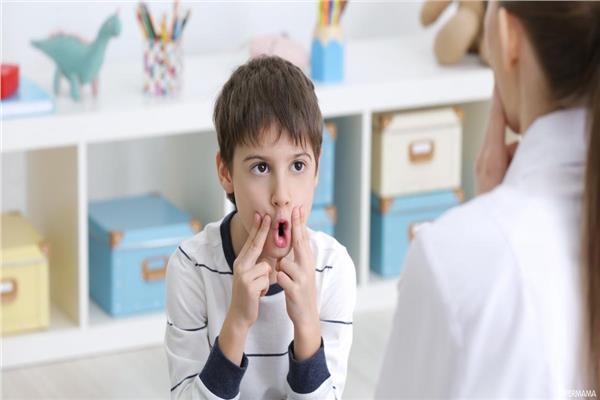 أسباب وعلاج التاتاة عند الأطفال