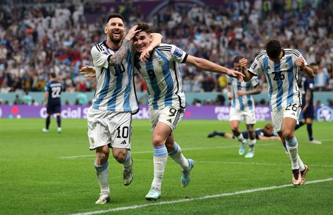 كأس العالم 2022.. ميسى يصنع والأرجنتين تسجل الهدف الثالث فى مرمى كرواتيا 