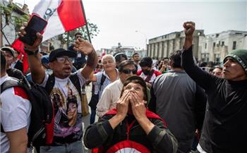  رئيس وزراء بيرو يدعو المتظاهرين للحوار والالتزام بالقانون
