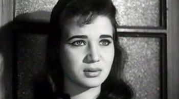 في ذكرى وفاتها.. عيون زبيدة ثروت تقودها إلى النجومية
