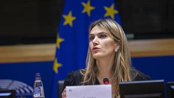   إقالة نائبة رئيسة البرلمان الأوروبى إيفا كايلى