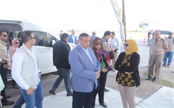 وزير التنمية المحلية ومحافظ دمياط يبحثان مخطط تطوير مدخل المحافظة بمنطقة شطا