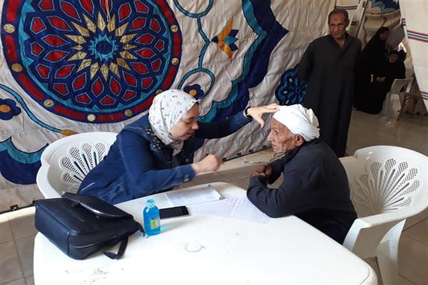 حملة للتوعية ضد مخاطر الإدمان وفحص 1200 حالة حصاد قافلة جامعة الزقازيق بقرية سماكين الشرق