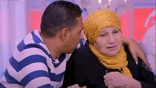 تفاصيل جديدة في واقعة لقاء الشاب الأردني بوالدته المصرية بعد 45 عاما 