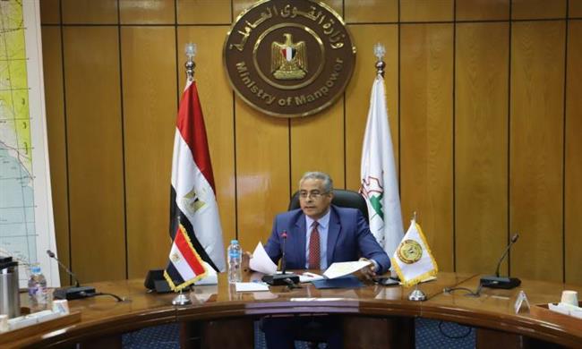 «القوى العاملة» تعلن عودة العمل بـ3 شركات خاصة فى الشرقية