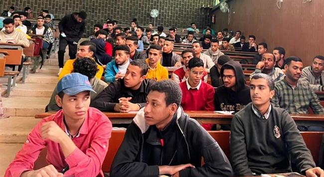 استمرار فعاليات ندوات التوعية بمخاطر الادمان بجامعة جنوب الوادى بقنا 