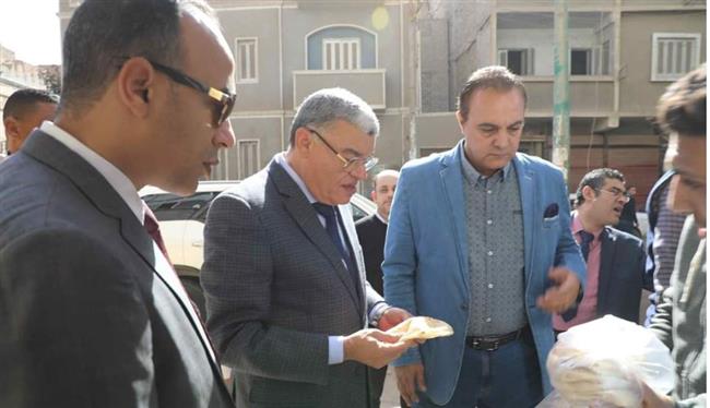 محافظ المنيا يقود حملة مكبرة لضبط الأسعار ورصد محتكري السلع الغذائية بمركز ملوي