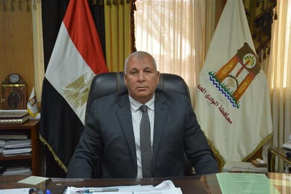 محافظ الوادي الجديد يبحث الاستعدادات لاستضافة مؤتمر أدباء مصر