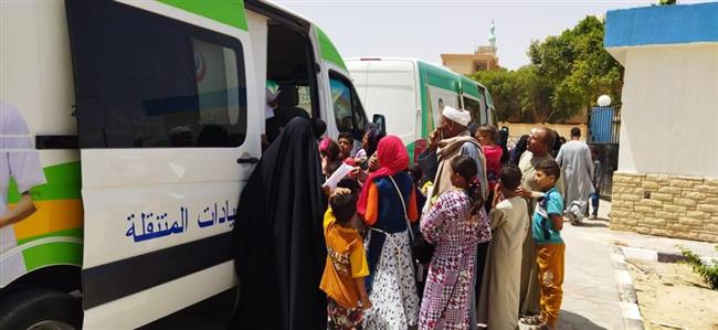"صحة دمياط" الكشف على 1308 مواطنين بعزبة بكفر سعد ضمن "حياة كريمة"