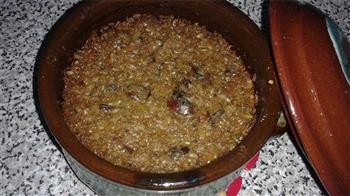 طريقة عمل طاجن لسان عصفور بالكبد والقوانص