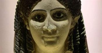   "قناع مومياء" قطعة أثرية نادرة تعود إلى العصر الروماني بمتحف الغردقة