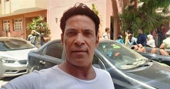 معاينة سيارة زوجة سعد الصغير بعد تسببه في تحطيمها بالهرم
