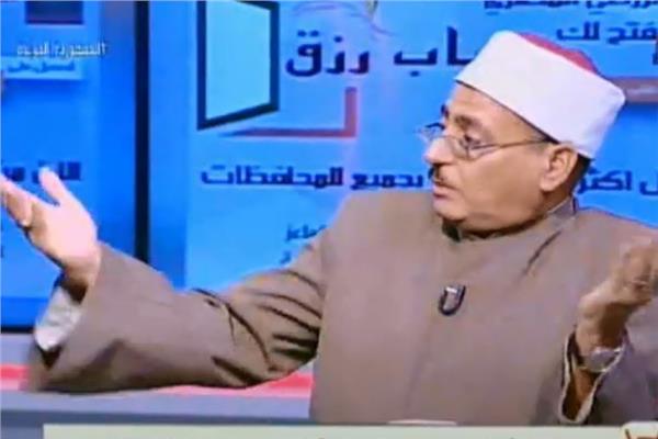 داعية إسلامي يحذر: اتباع النساء الجنائز حرام