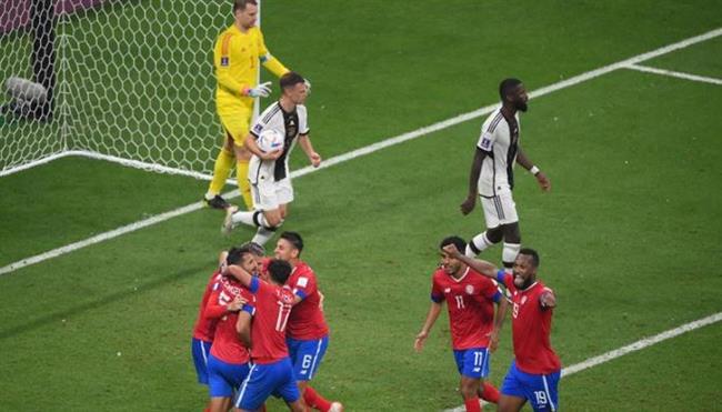 وداع ألمانيا وجدل الفار يتصدران عناوين الصحف الإنجليزية