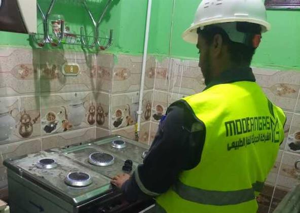 أطلاق أول شعلة غاز طبيعي بقرية فاو غرب ضمن حياة كريمة 