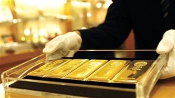   الذهب ينخفض عند التسوية ويغلق أقل من 1800 دولار 