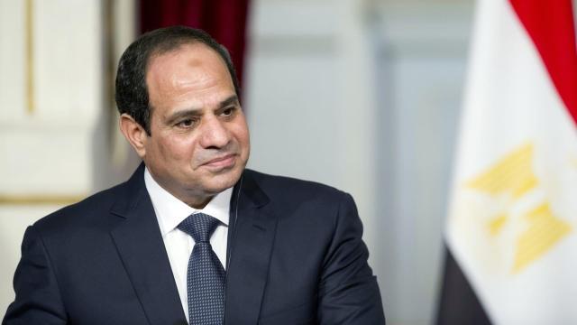 السيسي يهنئ محمد شياع السوداني على الاستحقاق الدستوري في العراق