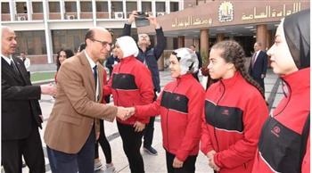 رئيس جامعة أسيوط يعلن عن حصول منتخب الجامعة لكرة الطائرة على المركز الثاني 